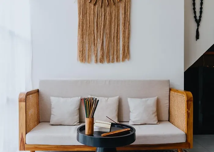 Nakula 5 Downstairs By Bali Nest Apartment *